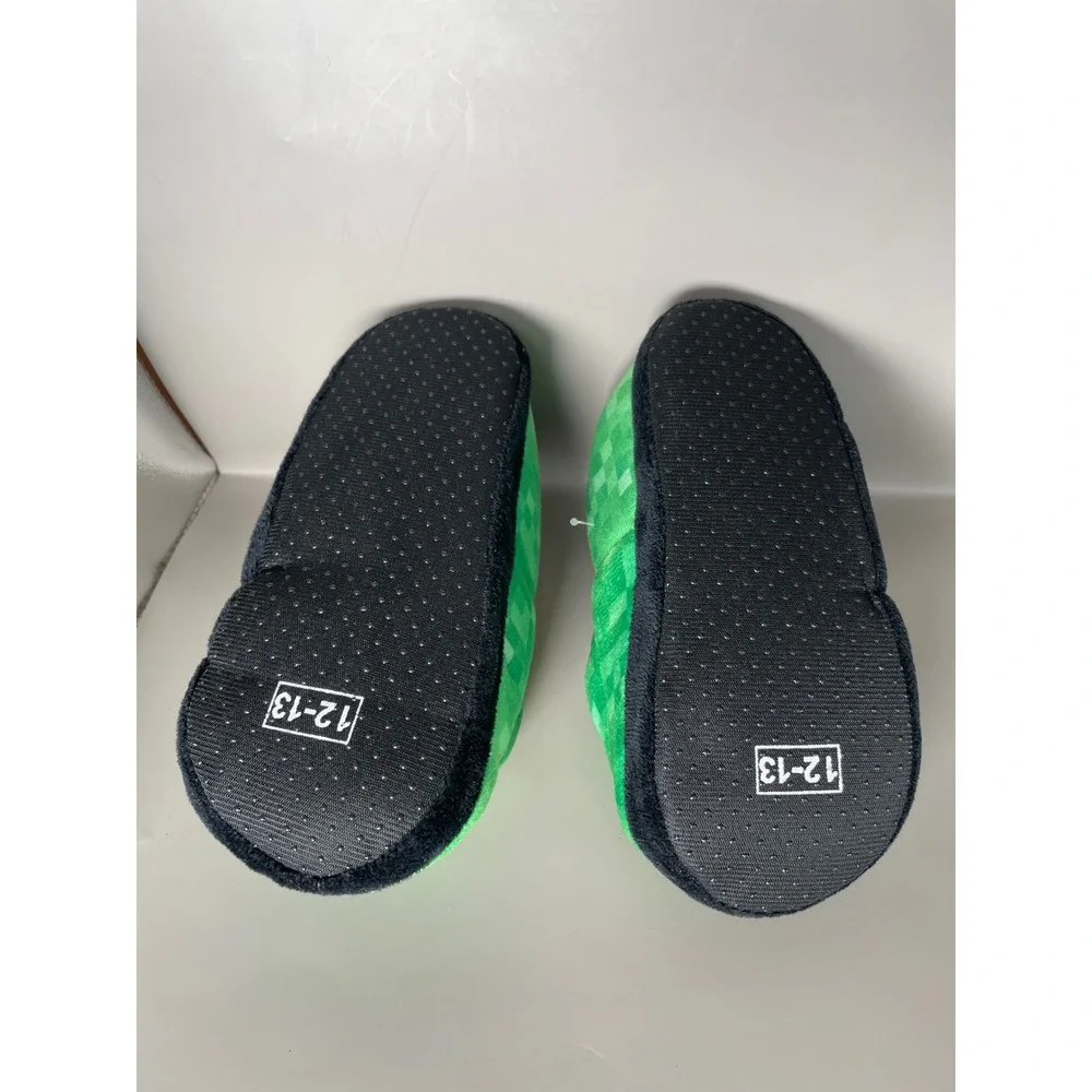 Minecraft Creeper Kids Plush Slippers Green Pixelated House Shoes Size 12-13